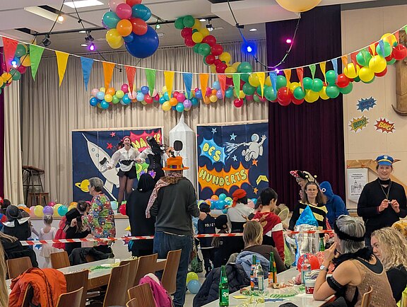 Kinderfasching.jpg  